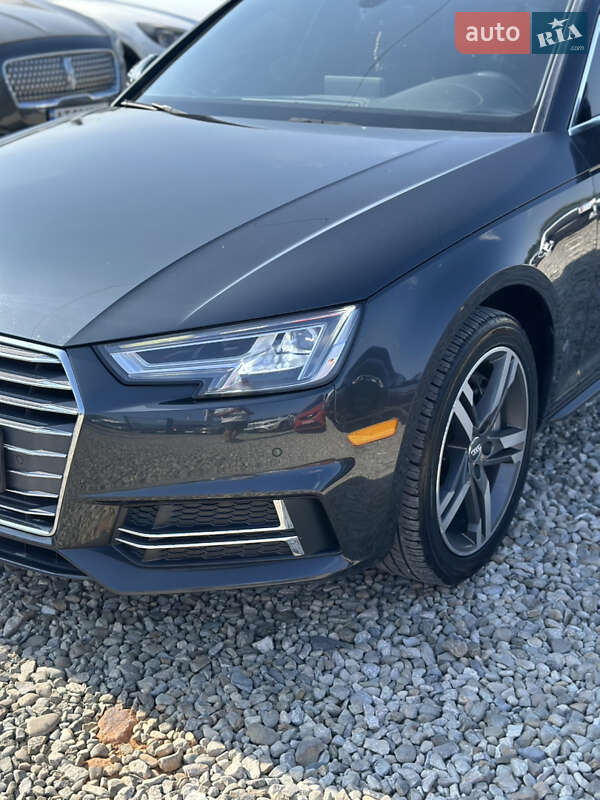 Седан Audi A4 2017 в Ивано-Франковске