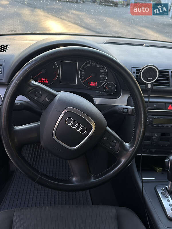 Універсал Audi A4 2006 в Івано-Франківську