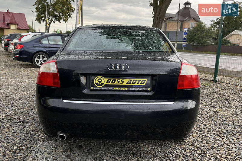 Седан Audi A4 2004 в Коломиї
