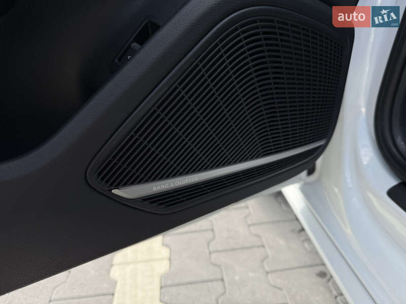 Седан Audi A4 2017 в Києві