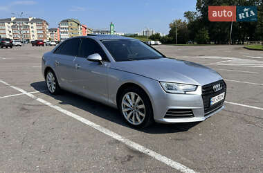 Седан Audi A4 2016 в 