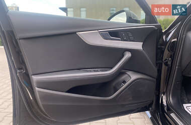 Седан Audi A4 2019 в 