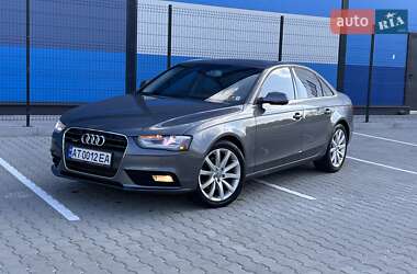 Седан Audi A4 2012 в Львові