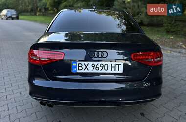 Седан Audi A4 2015 в 