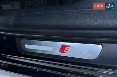 Седан Audi A4 2015 в 