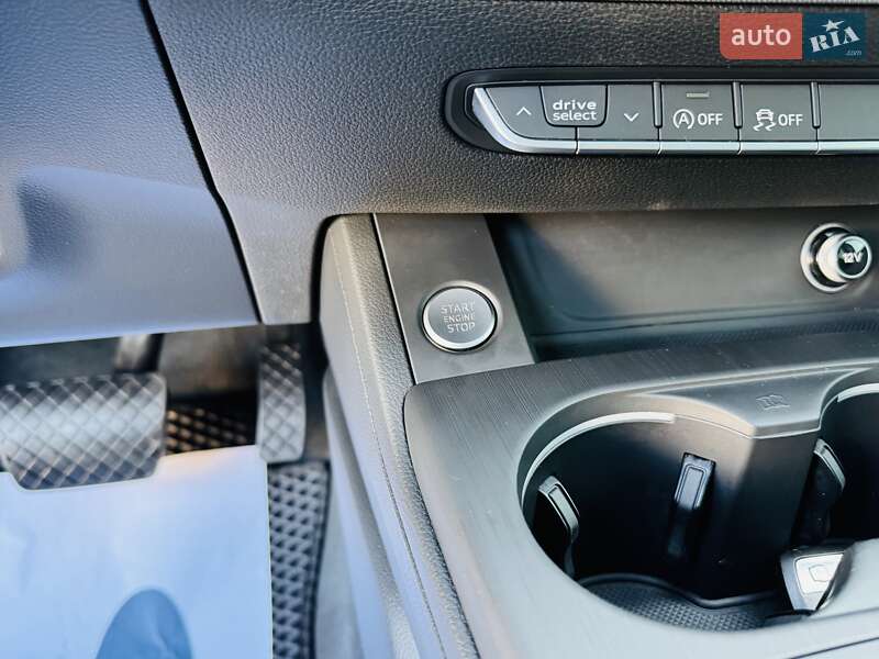 Седан Audi A4 2017 в Киеве фото 90 Седан Audi A4 2017 в Киеве