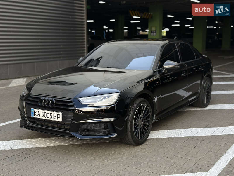 Седан Audi A4 2016 в Киеве