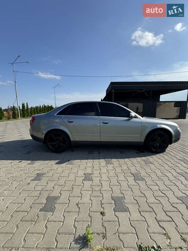 Седан Audi A4 2001 в Львові