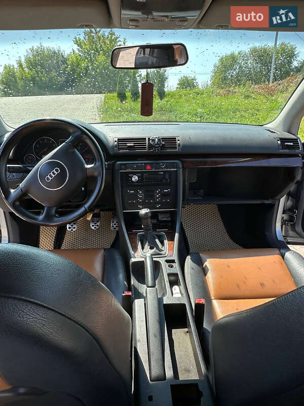 Седан Audi A4 2001 в Львові