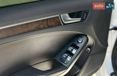 Седан Audi A4 2012 в 