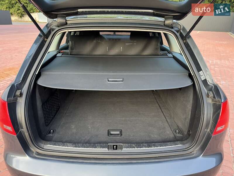 Універсал Audi A4 2006 в Жашківу