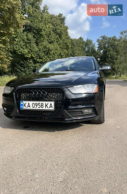 Седан Audi A4 2013 в 