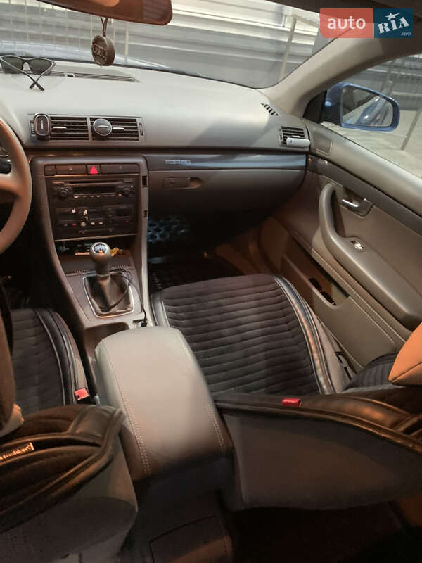 Универсал Audi A4 2002 в Одессе