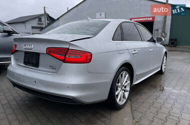 Седан Audi A4 2014 в 