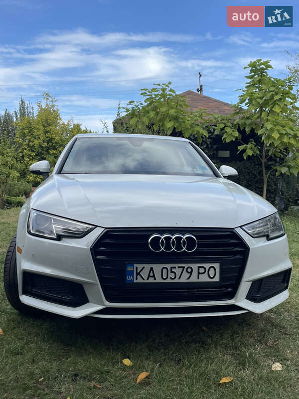 Седан Audi A4 2019 в Киеве