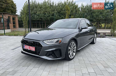 Седан Audi A4 2019 в Луцьку