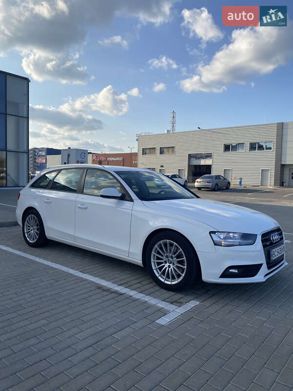 Универсал Audi A4 2014 в 