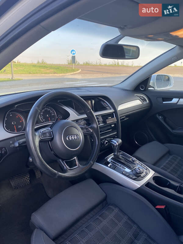 Універсал Audi A4 2014 в Львові