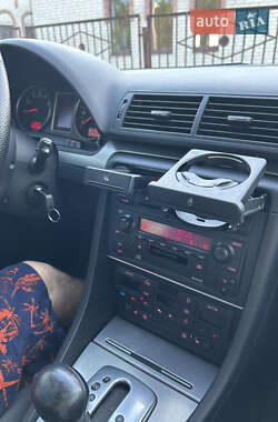 Универсал Audi A4 2004 в 