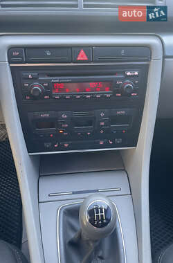 Седан Audi A4 2005 в 