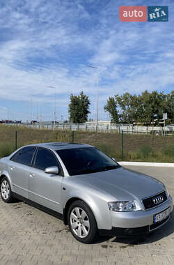 Седан Audi A4 2002 в Киеве