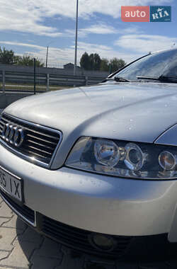 Седан Audi A4 2002 в 
