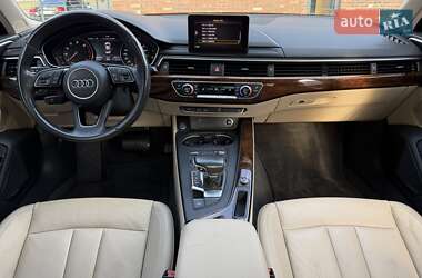 Седан Audi A4 2018 в 