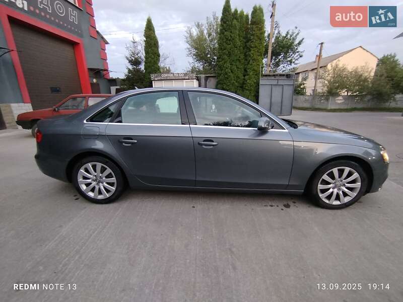Седан Audi A4 2012 в Белой Церкви