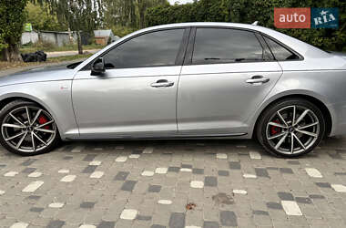 Седан Audi A4 2017 в 