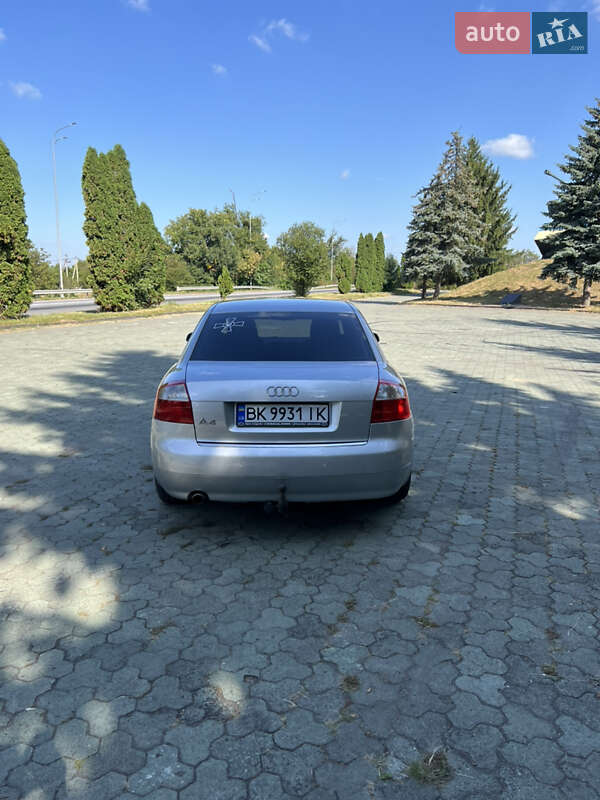 Седан Audi A4 2004 в Дубно фото 5 Седан Audi A4 2004 в Дубно