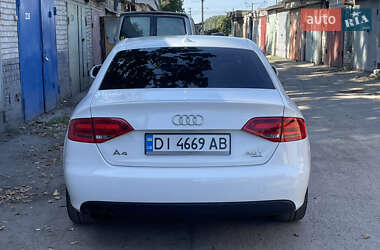 Седан Audi A4 2009 в 