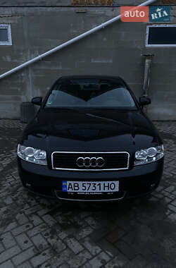 Седан Audi A4 2003 в Киеве