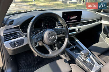 Универсал Audi A4 2021 в 