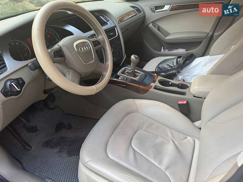 Седан Audi A4 2011 в Києві фото 15 Седан Audi A4 2011 в Києві