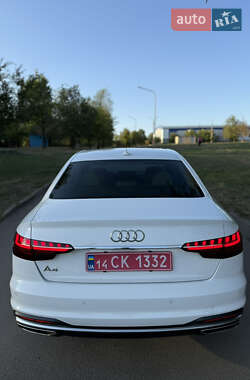 Седан Audi A4 2020 в 