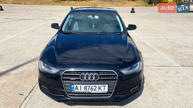 Седан Audi A4 2013 в Киеве