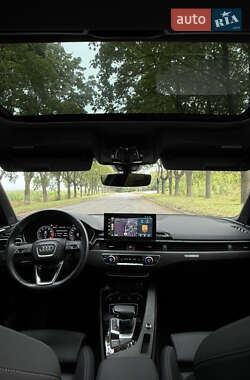 Седан Audi A4 2020 в 