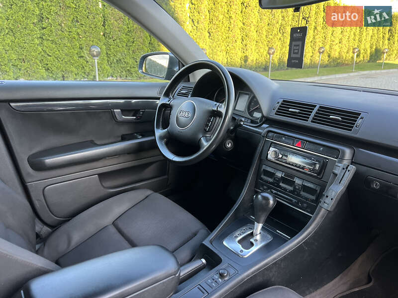 Седан Audi A4 2001 в Дунаевцах