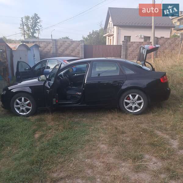 Седан Audi A4 2008 в Коростене