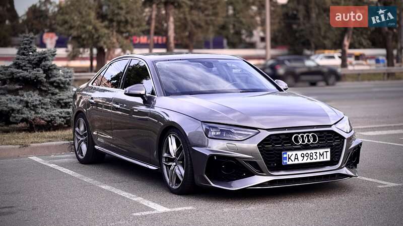 Седан Audi A4 2020 в Киеве