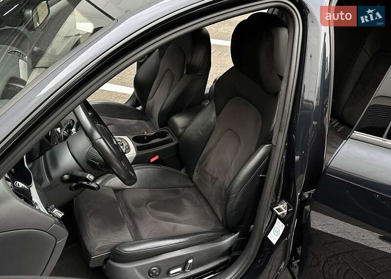 Универсал Audi A4 2015 в Киеве