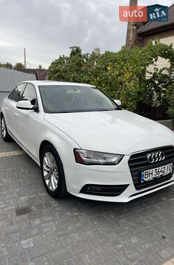 Седан Audi A4 2012 в 