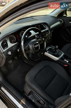Седан Audi A4 2010 в 