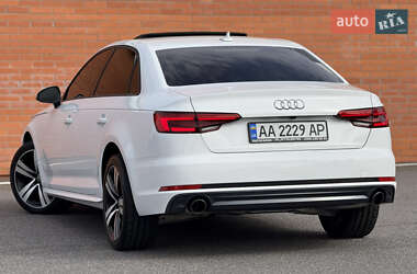 Седан Audi A4 2016 в 
