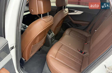 Седан Audi A4 2016 в 