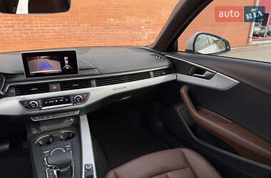 Седан Audi A4 2016 в 
