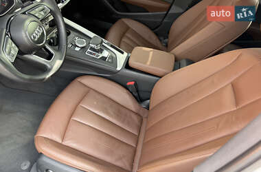 Седан Audi A4 2016 в 