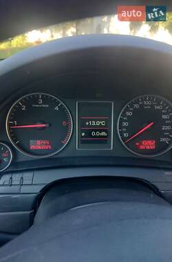 Универсал Audi A4 2002 в 