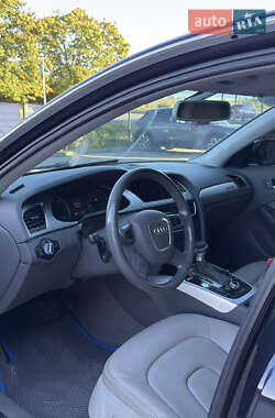 Седан Audi A4 2012 в 