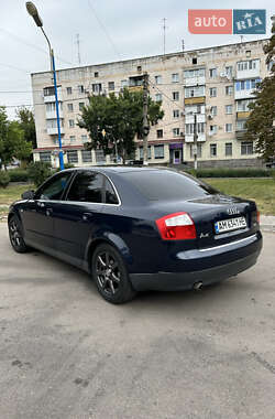 Седан Audi A4 2003 в 